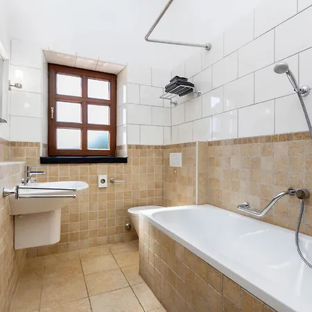 Leoleni With Heated Pool I Istria Villa *
